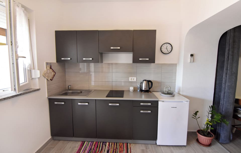 Studio, Terrace, Ocean View | Interior