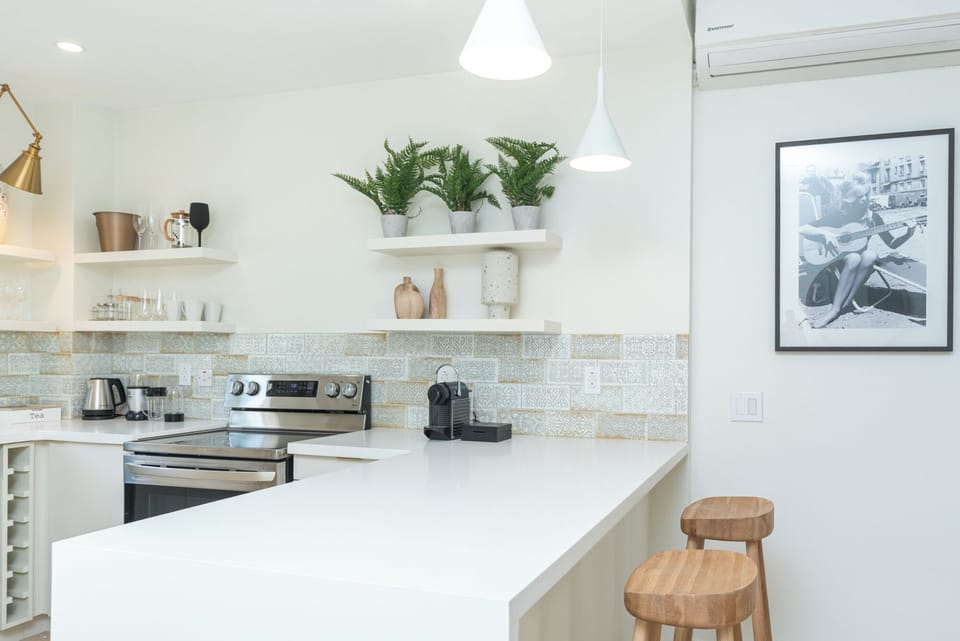 Apartment, 1 Bedroom, Balcony, Garden View | Interior