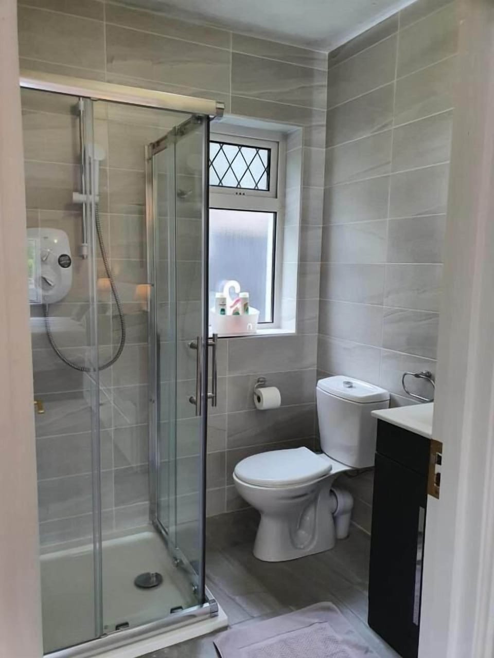 Family Room, Garden View | Bathroom