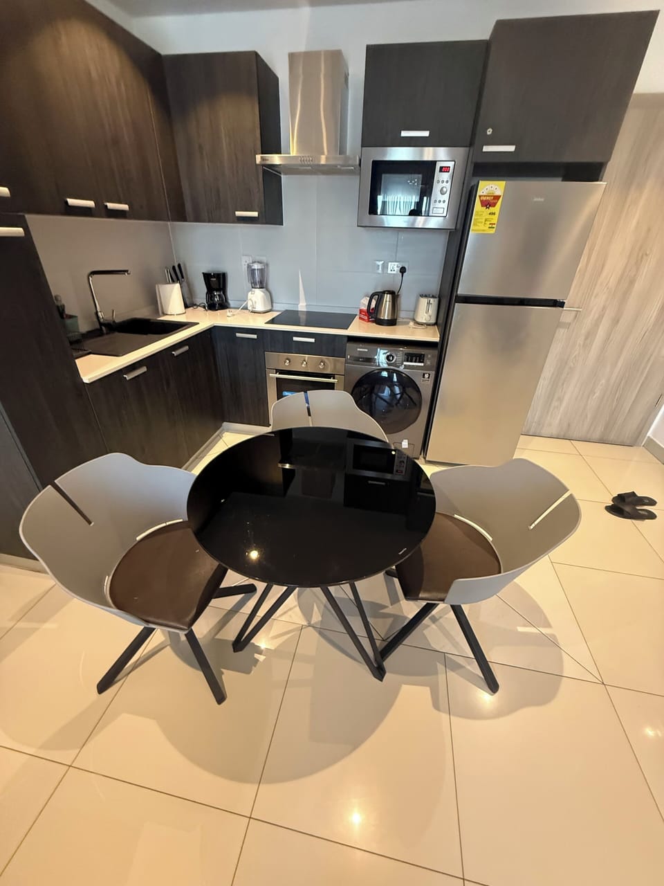 Comfort Apartment, Balcony, Garden View | Private kitchen