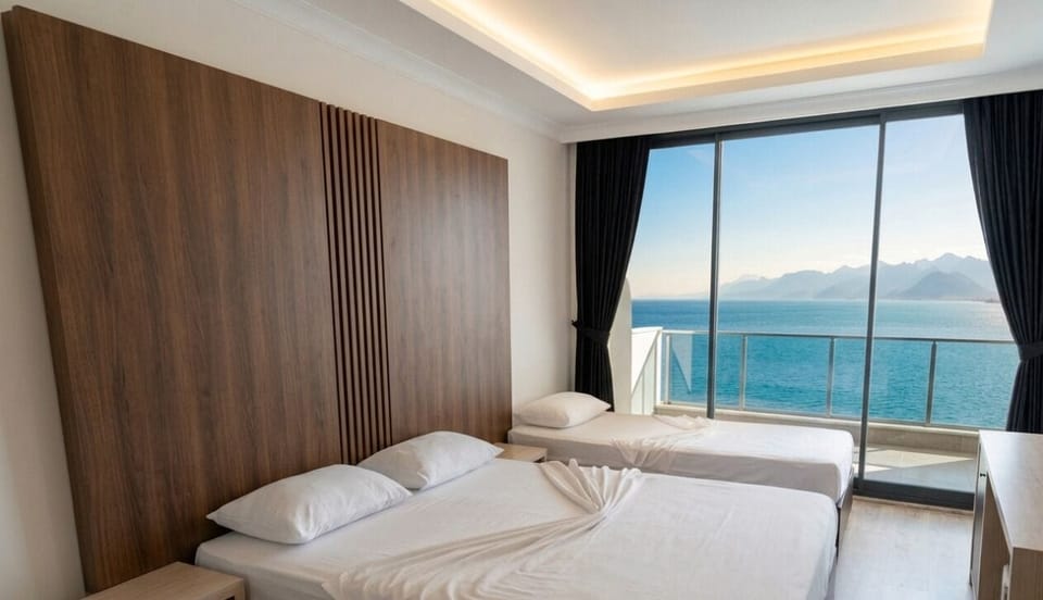 Standard Room, Balcony, Sea View | Laptop workspace