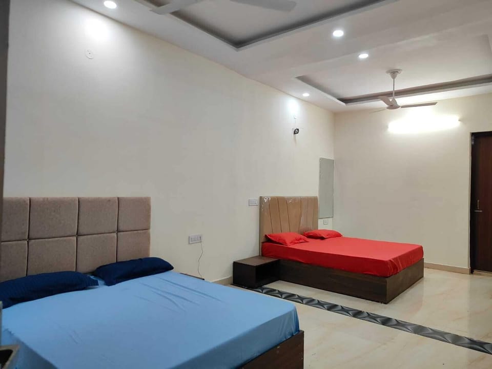 Comfort Double or Twin Room | Desk, laptop workspace, free WiFi