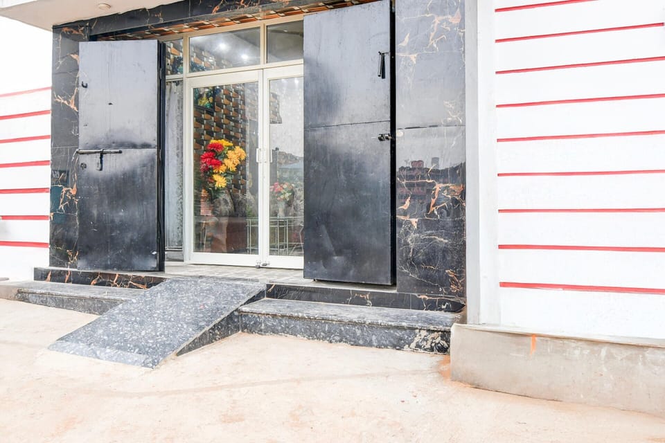 House | Reception