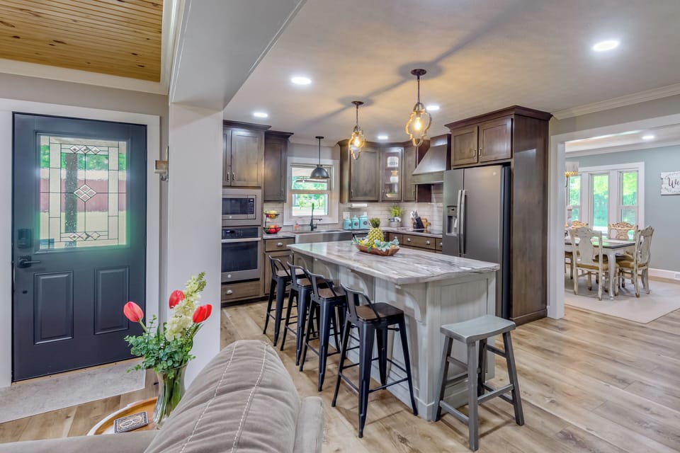 House (3 Bedrooms) | Interior