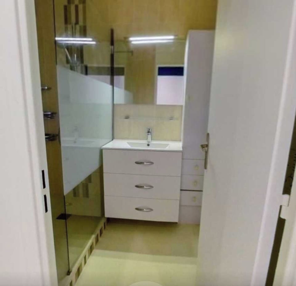 Apartment | Bathroom