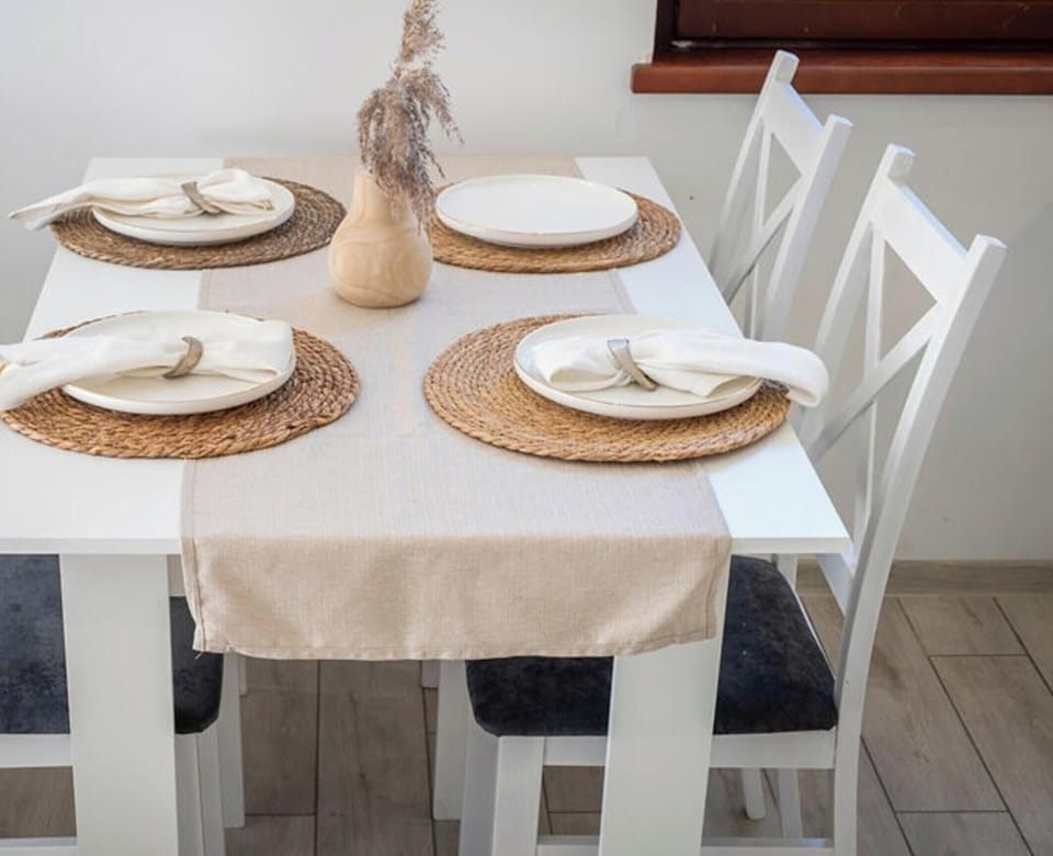 House | Dining