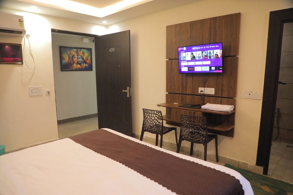 Deluxe Room | Free WiFi