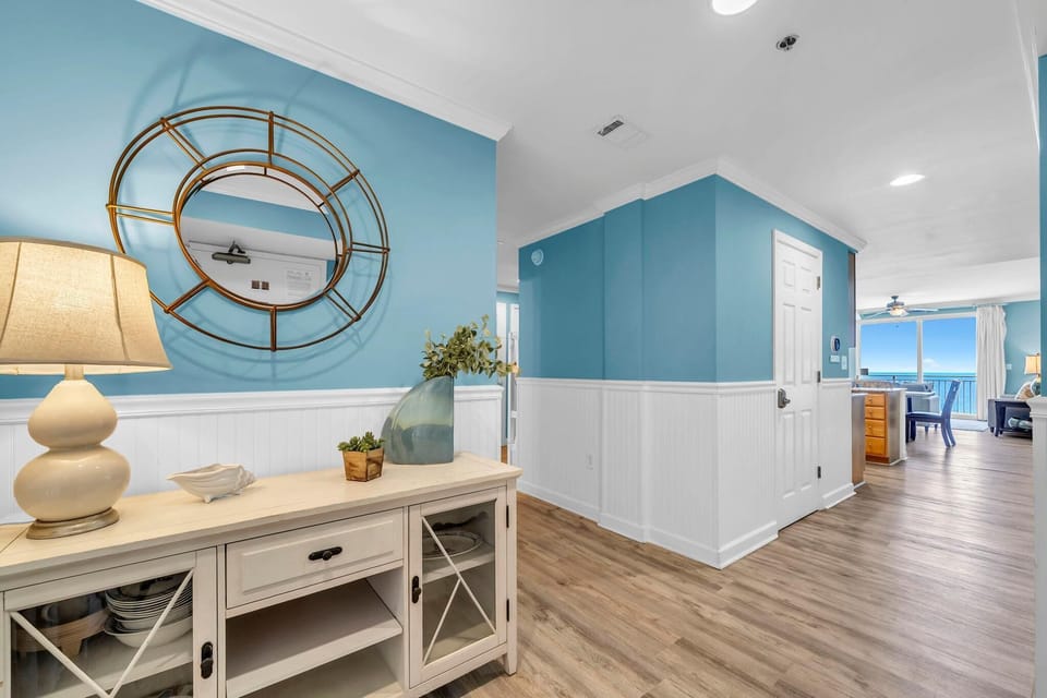 Condo, Multiple Beds (Splash 1003W) | Interior