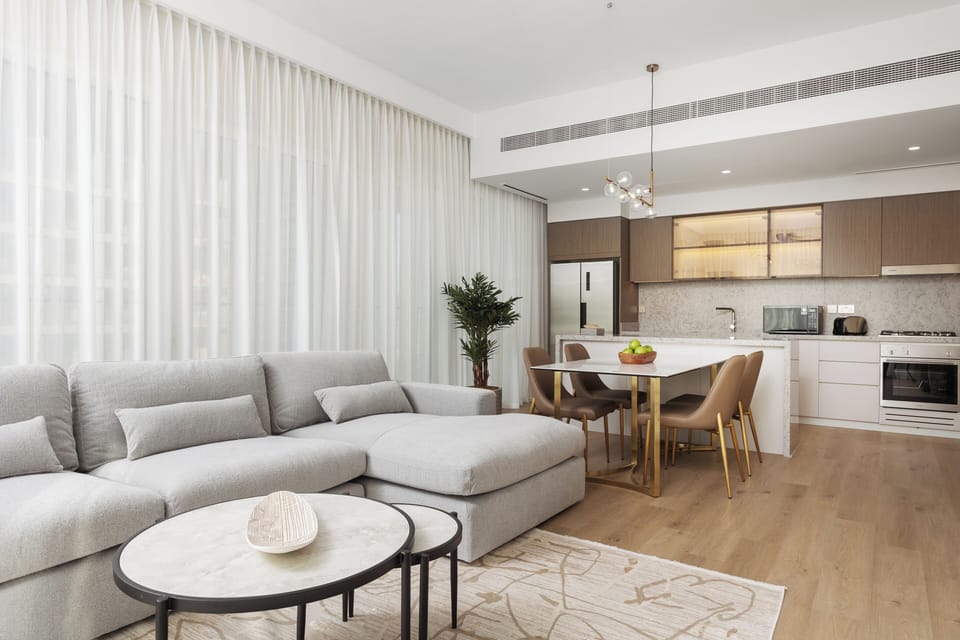 Apartment, Balcony, Sea View | Living area