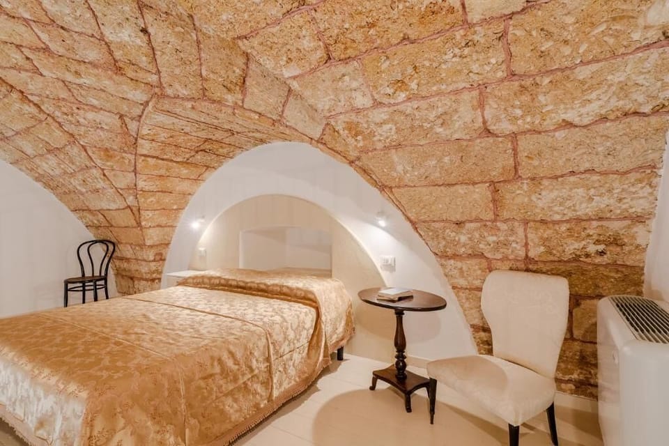 Deluxe Room | In-room safe, soundproofing, free WiFi