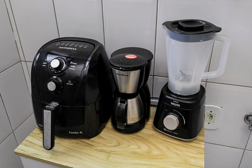 Classic Apartment, Beach View | Coffee and/or coffee maker