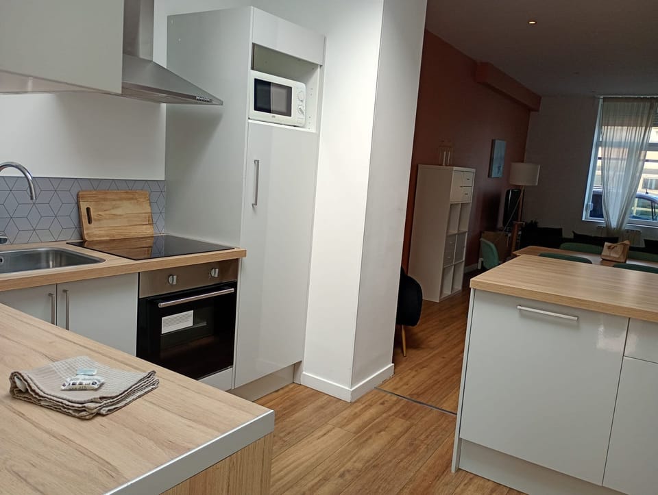 House | 5 bedrooms, Internet