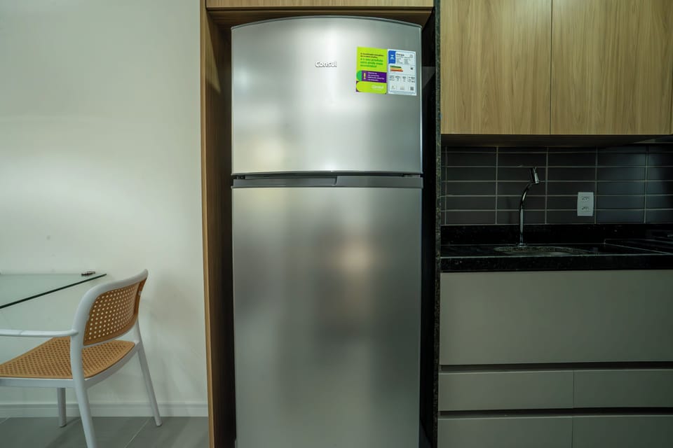 Comfort Apartment, City View | Private kitchen | Electric kettle