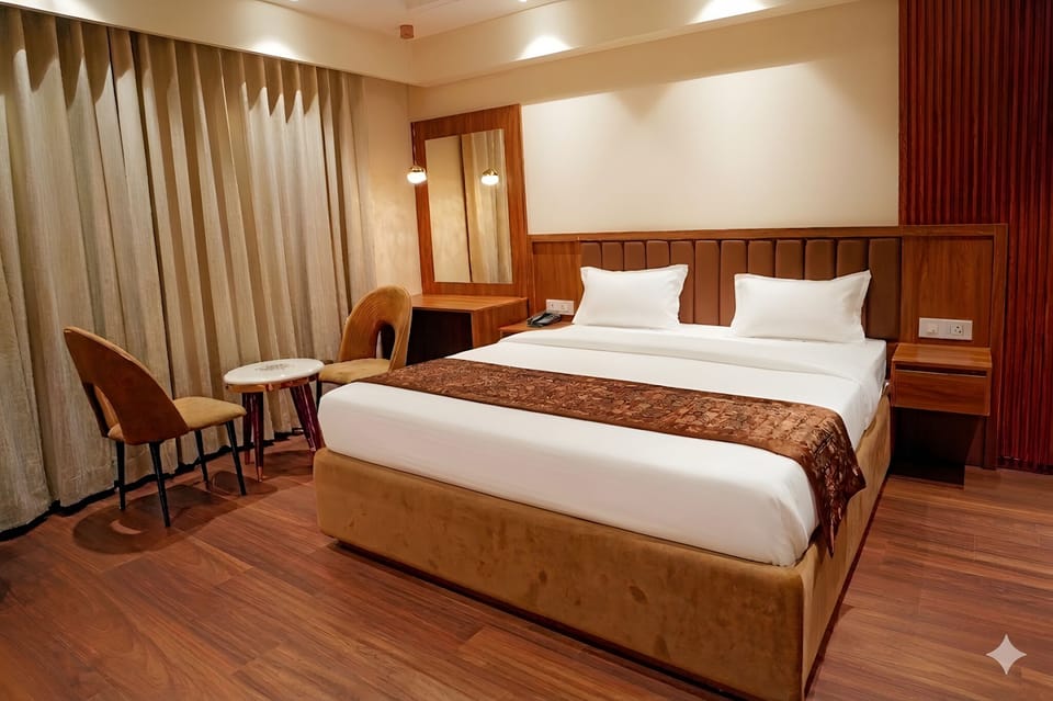 Premium bedding, pillowtop beds, desk, laptop workspace