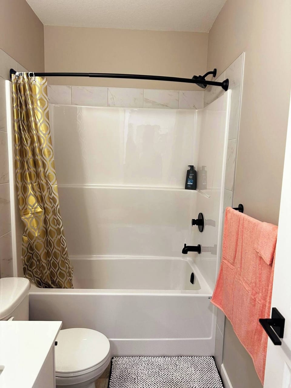 House | Bathroom