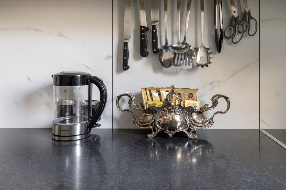 Apartment, 2 Bedrooms, City View | Coffee and/or coffee maker