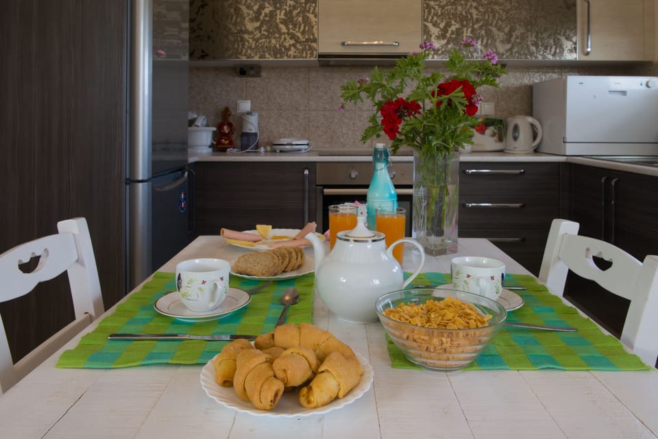 Villa, 2 Bedrooms, Private Pool, Sea View | In-room dining