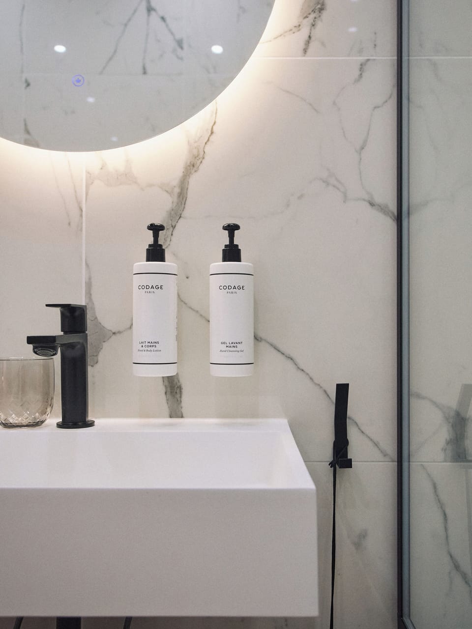 Superior Double Room | Bathroom | Shower, eco-friendly toiletries, hair dryer, bathrobes