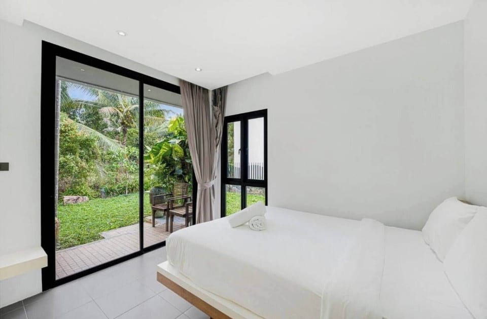 Room, 3 Bedrooms | 3 bedrooms