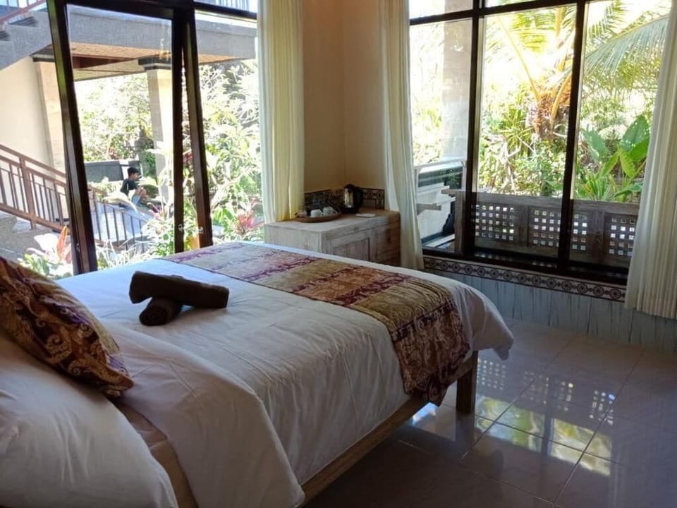 Deluxe Double Room, Garden View | Free WiFi