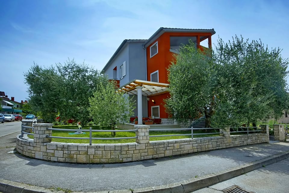 Apartment, 1 Bedroom, Smoking, Patio | Exterior