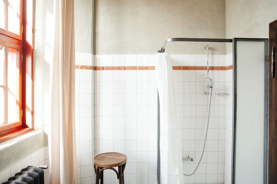 Classic Apartment, Park View | Bathroom | Shower, hair dryer, towels, soap