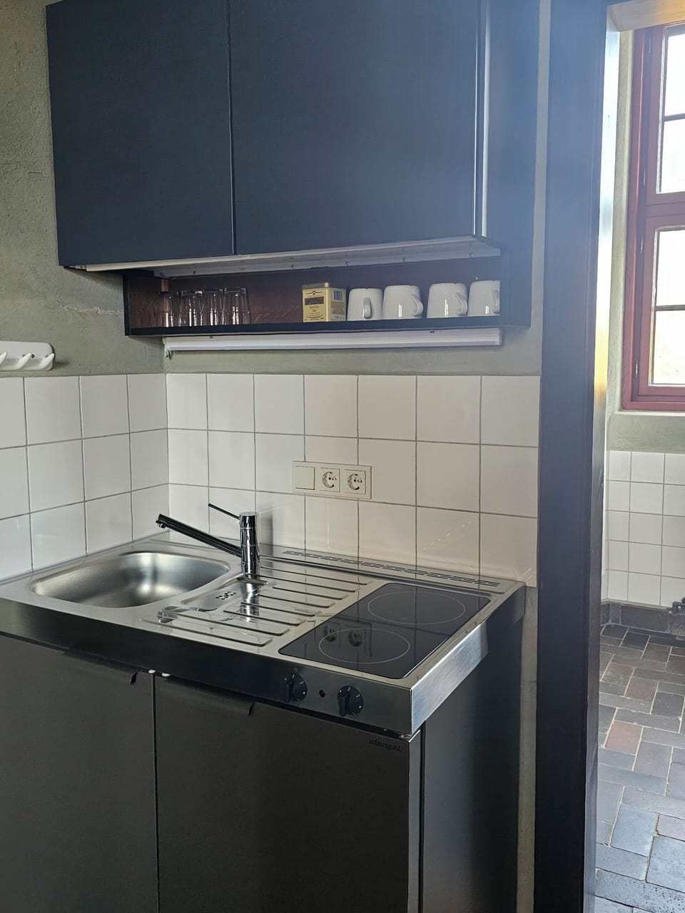 Classic Apartment, Park View | Private kitchen | Highchair