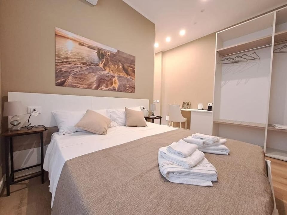 Standard Double or Twin Room | Free WiFi