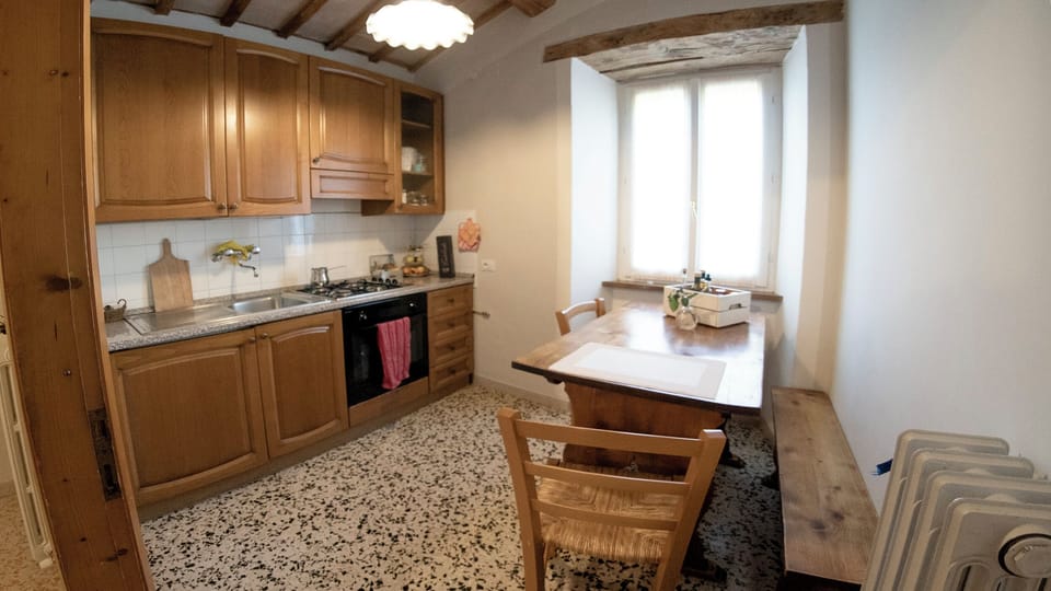 Apartment, Garden View | Private kitchen | Fridge, oven, stovetop, cookware/dishes/utensils