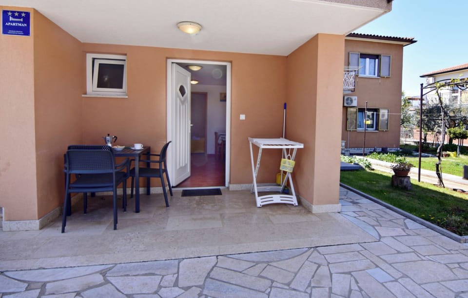 Apartment, 1 Bedroom, Patio | Outdoor dining