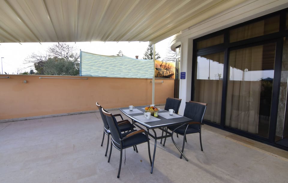 Apartment, 1 Bedroom, Patio, Garden View | Terrace/patio