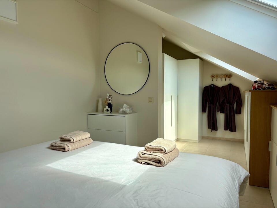 Premium Couples Lodge With Jacuzzi House in Belgium