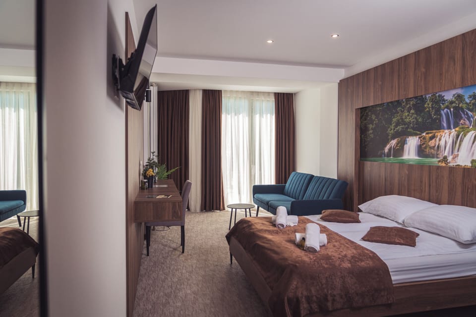 Suite, River View | Premium bedding, memory foam beds, minibar, in-room safe