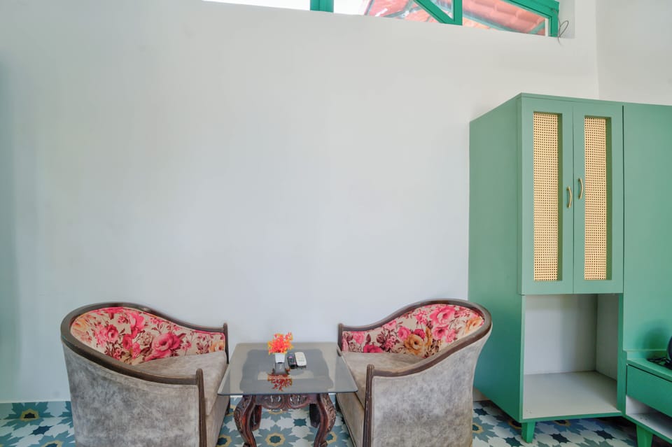 Premium Loft Room