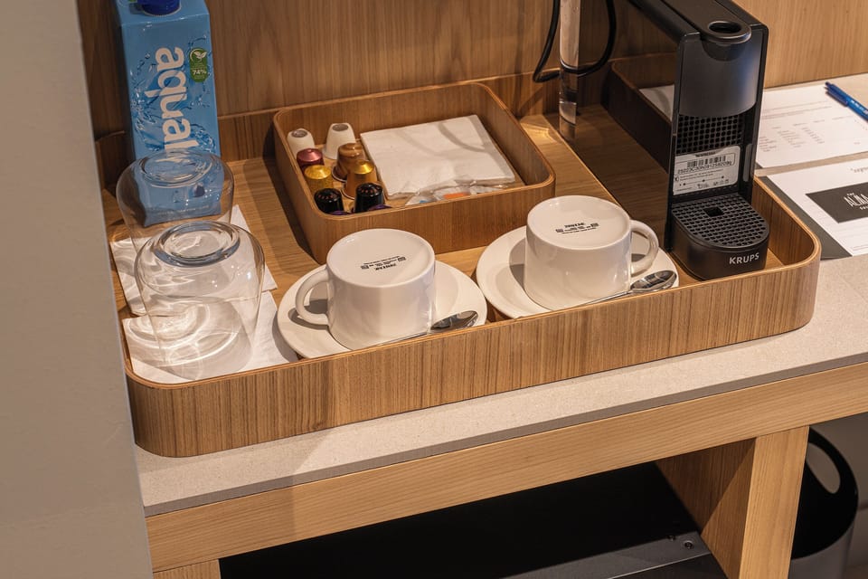Premium Apartment, Garden View | Coffee and/or coffee maker