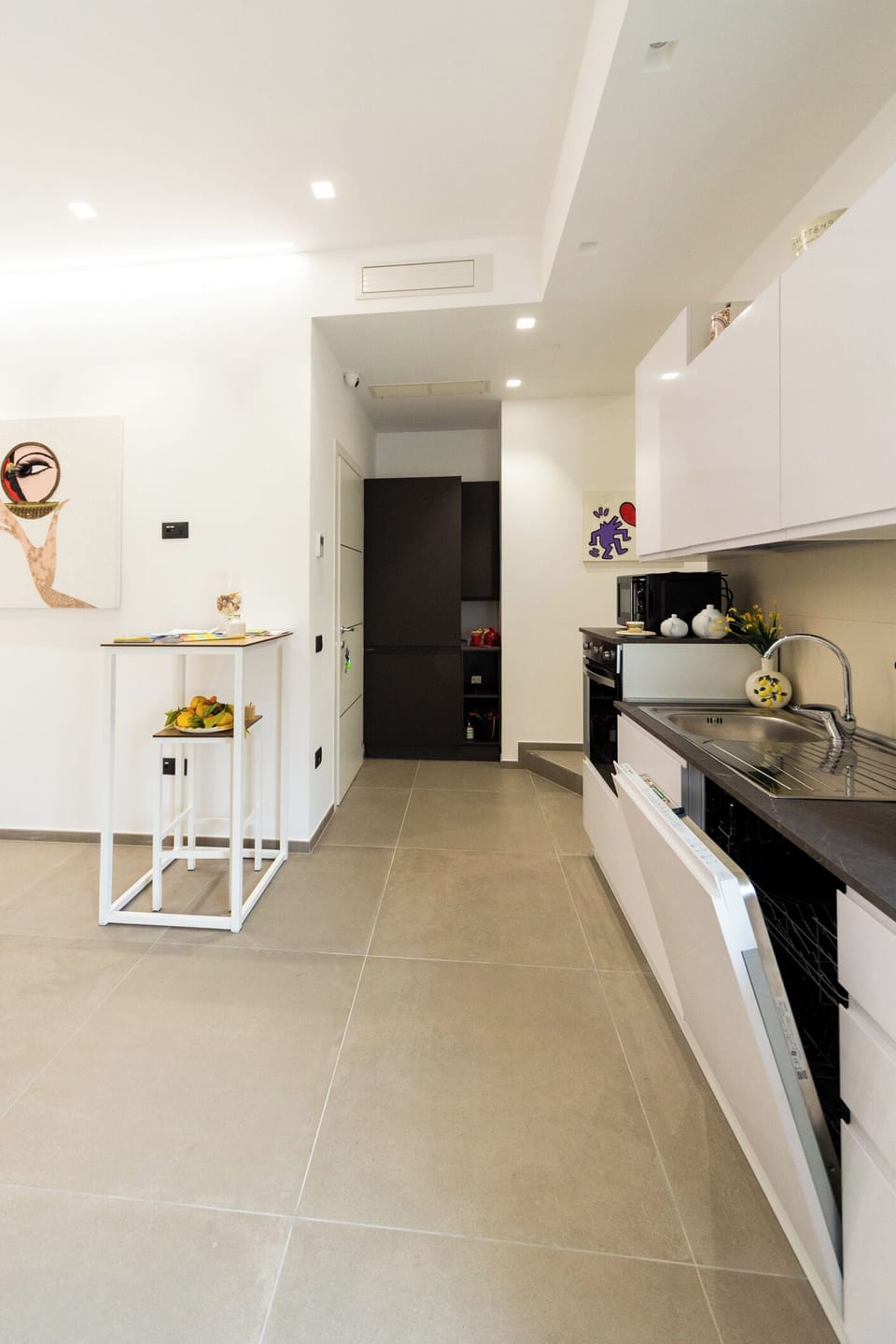 Microwave, espresso maker