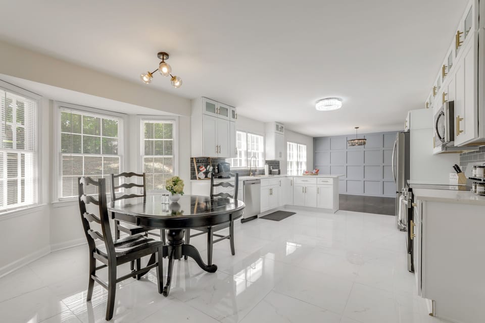 House (4 Bedrooms) | Interior