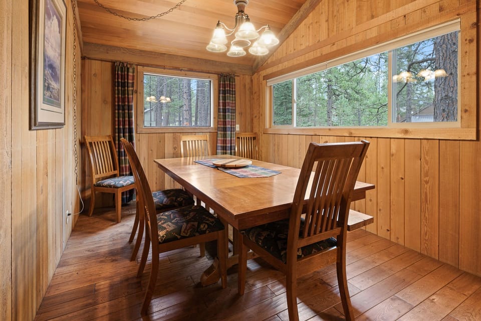House, 3 Bedrooms | Dining