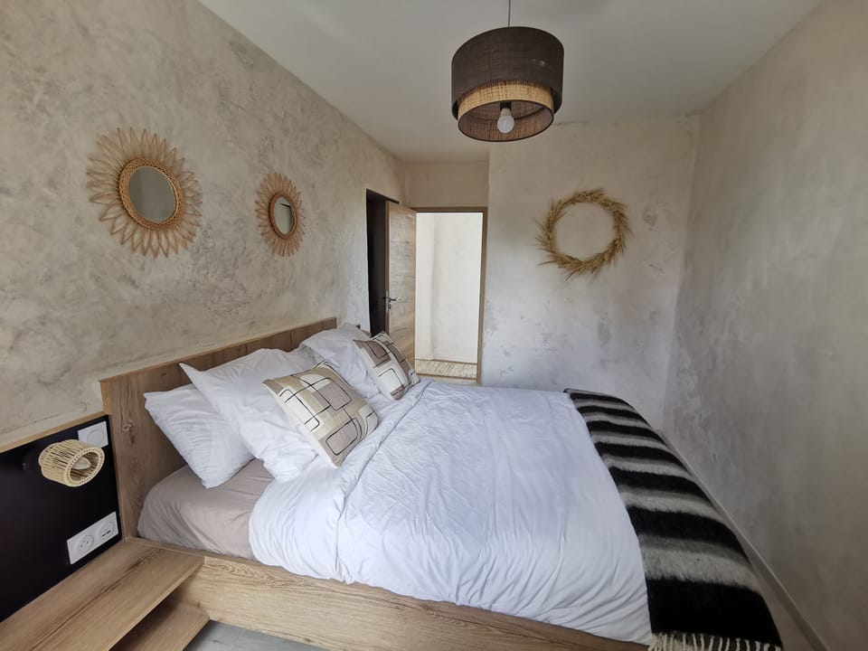 Comfort Double Room, Non Smoking | Individually decorated, desk, free WiFi