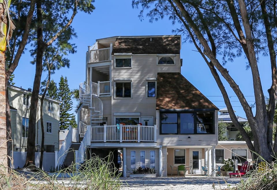 House, Multiple Beds (Sunset Beach House) | Exterior