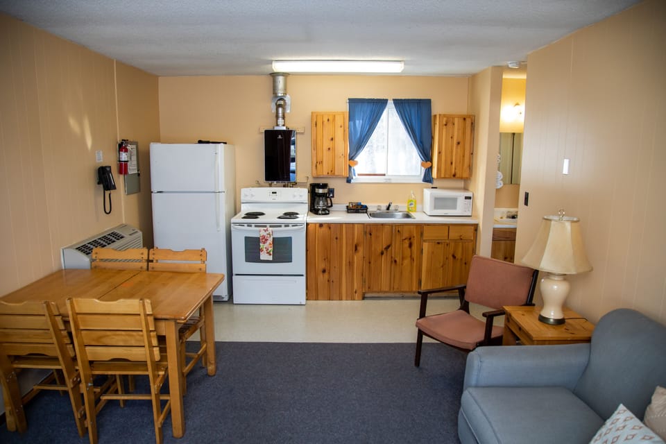 Cottage, 1 Bedroom | Private kitchen | Microwave, coffee/tea maker, electric kettle, toaster