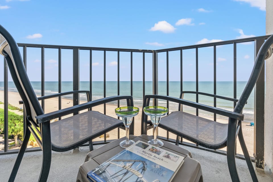 Studio, Balcony, Oceanfront (604) | Balcony