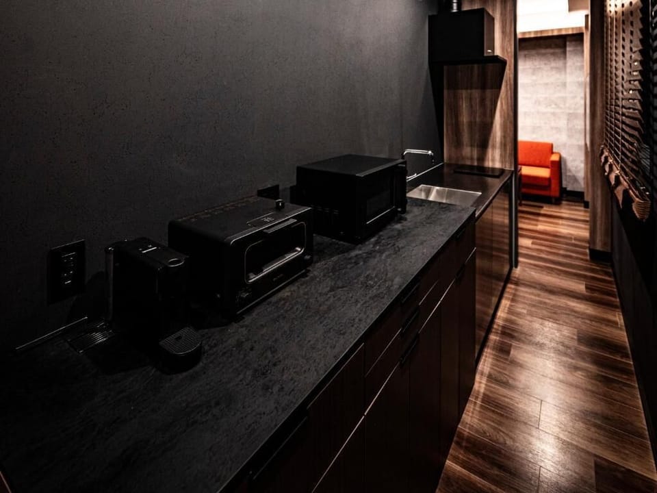 Suite, Non Smoking (TYPE C,With Hot Stone Spa) | Interior