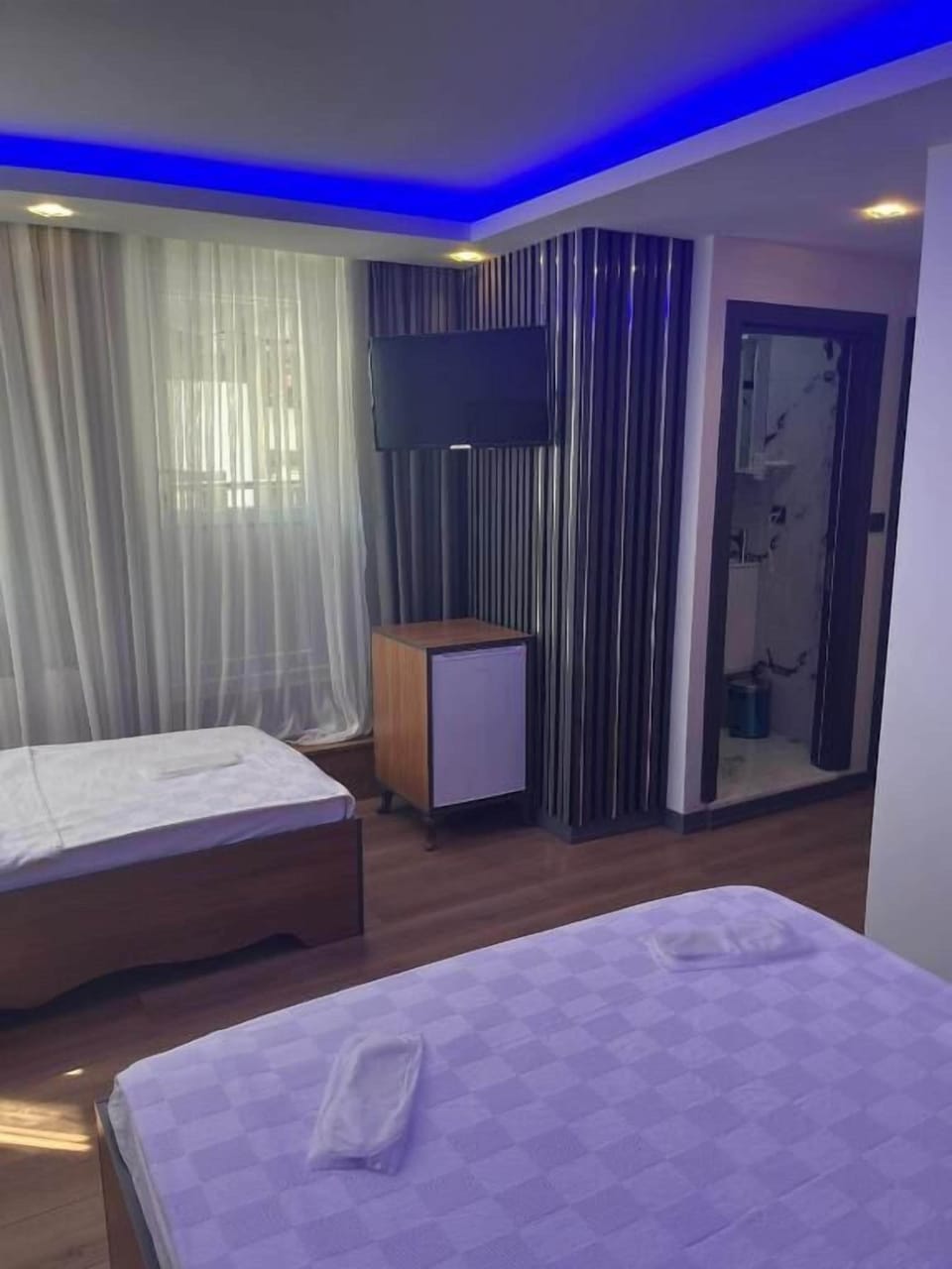 Family Room, Balcony, City View | Desk, soundproofing, iron/ironing board, free WiFi