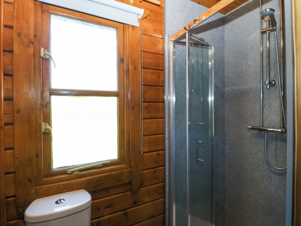 Lodge 7 - Bron Eifion Cottage in Wales