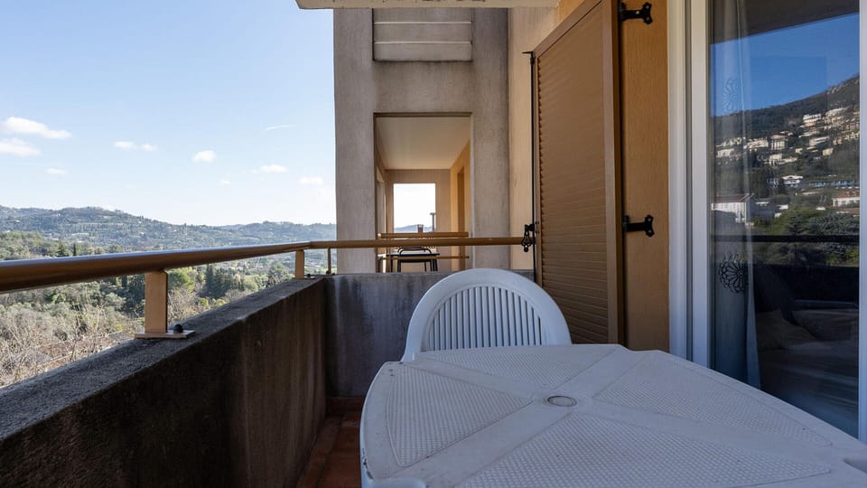 Apartment | Balcony