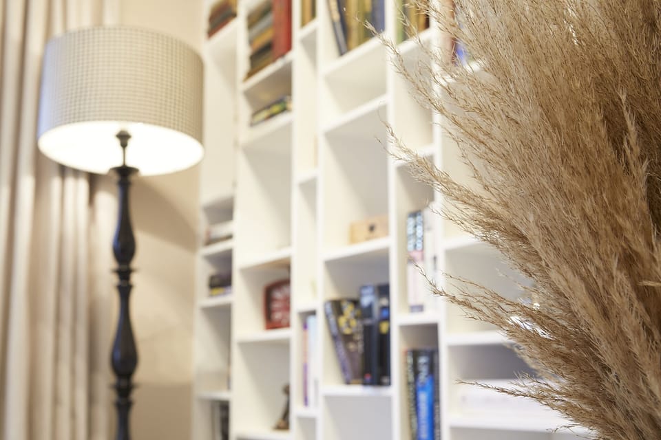 No.38 High Street (Pet-Friendly) | Living area | 39-inch flat-screen TV with digital channels, DVD player