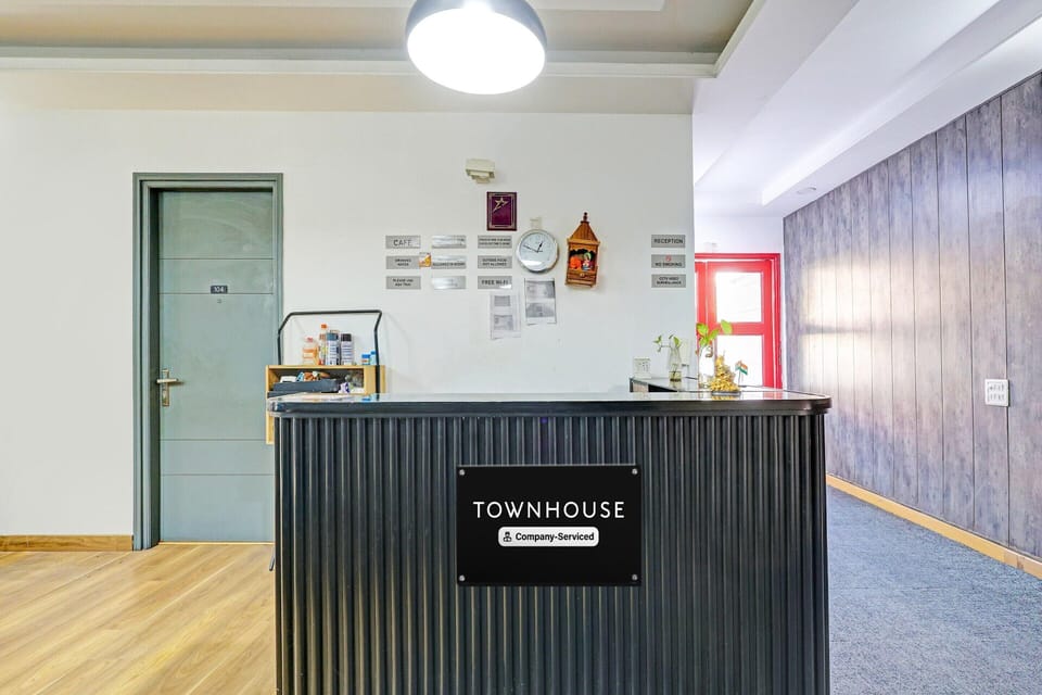 House | Reception
