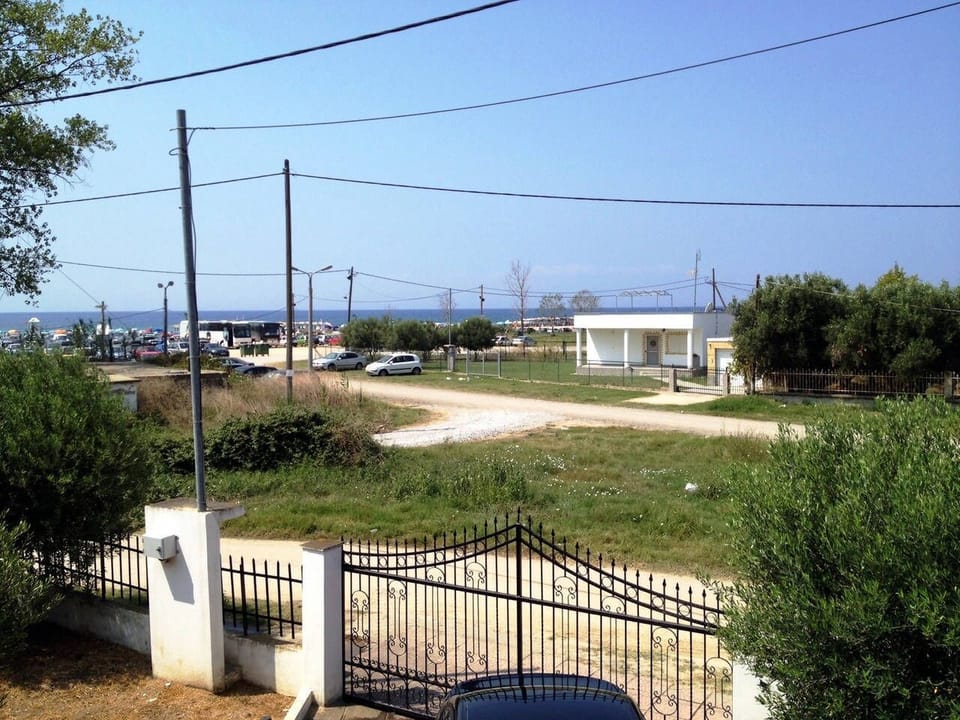 Apartment, 2 Bedrooms, Balcony, Garden View | Parking | Free self parking