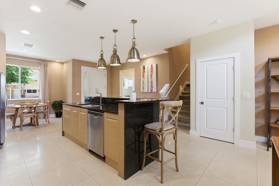 Villa (4 Bedrooms) | Private kitchen | Microwave, oven, stovetop, dishwasher